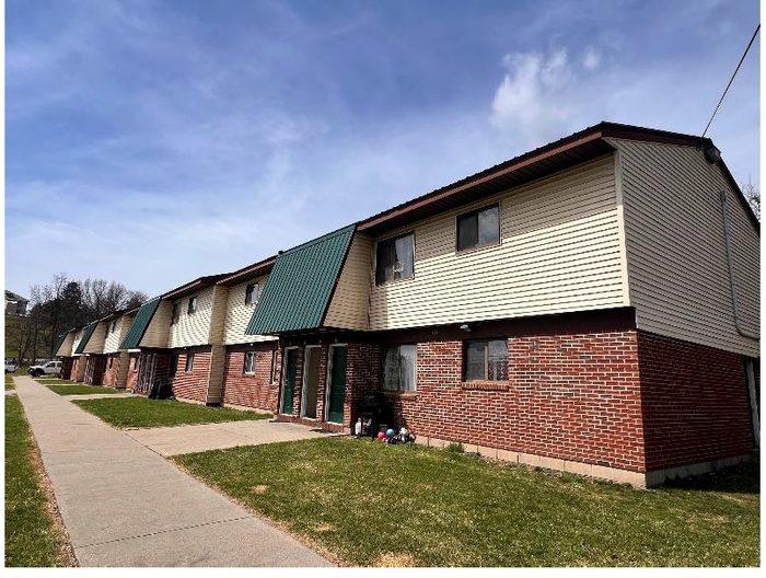 Meadow East, 100-unit garden and townhouse multifamily property in Potsdam, New York