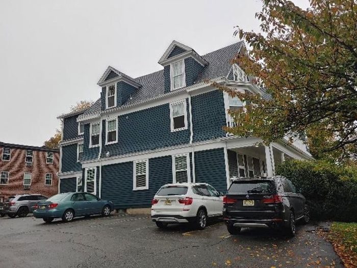 Apartment building in Montclair, NJ